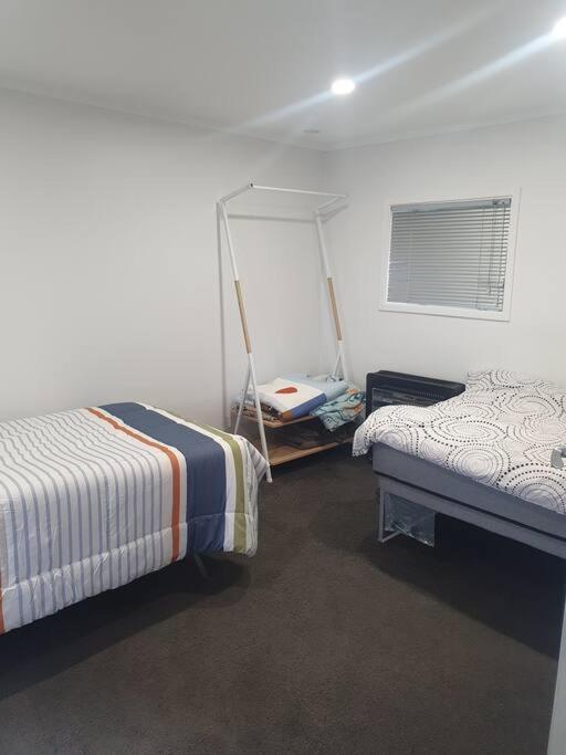 Little Nest In Ngaio Apartment Wellington Exterior photo